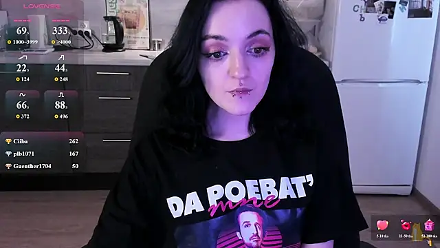 XXX chat uživo modela lina__tyaaan