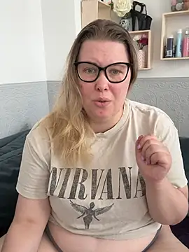 MaschaMangold's Live XXX Chat