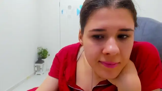 Chatroom XXX en direct de Joannia