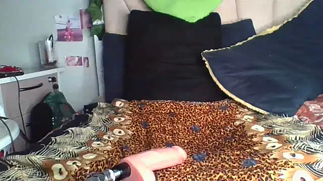 SquirtQueen222's Live XXX Chat