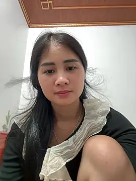 LittleSun_ Adlı Modelin Canlı XXX Sohbeti