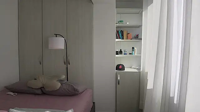 Paradise_boy__ XXX чат на живо