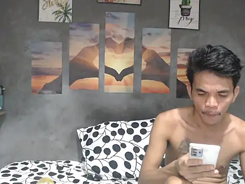 Natsboii Pertunjukan Webcam