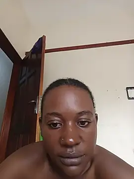 Broan_me Adlı Modelin Canlı XXX Sohbeti