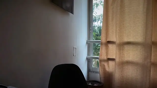 دردشة romeolovedark الجنسية المباشرة