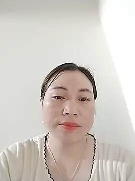 Cong2211's Live XXX Chat