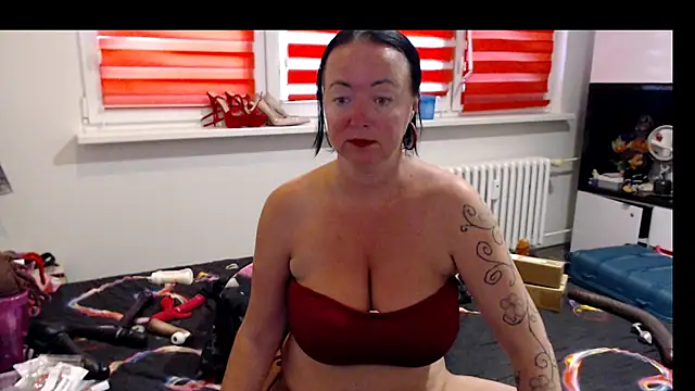 Alexie33's Live XXX Chat