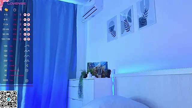 Bonnie_White 现场XXX聊天