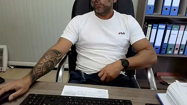 Evasionee – Naživo XXX chat
