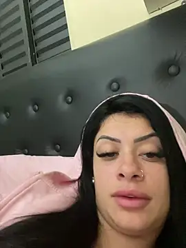 Chat +18 de belababyy ao vivo