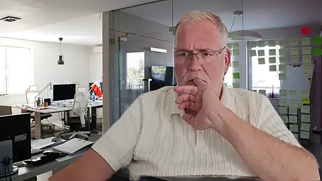 subbear1968 Live XXX-Chat