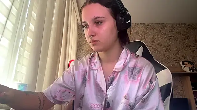 Chat XXX en directo de SharikaBabecki