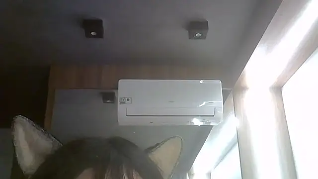 SkinnyKitten's Live XXX Chat