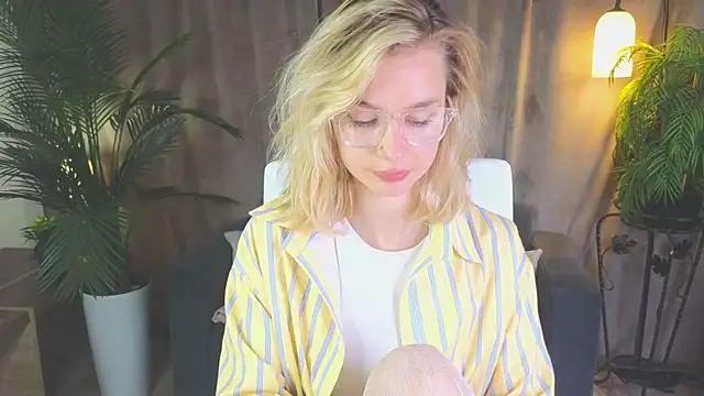 NoraMoreau 라이브 XXX 채팅