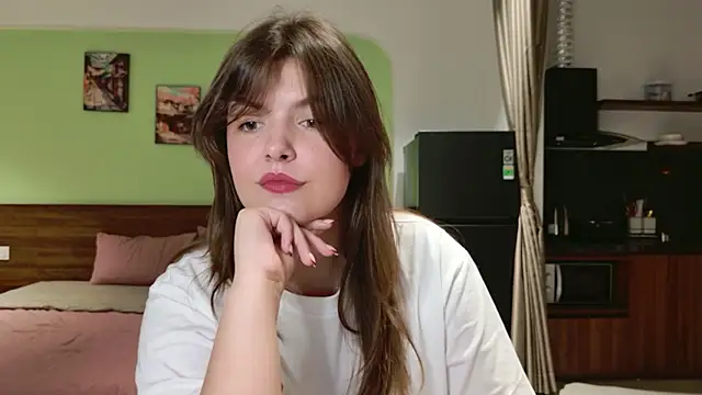 showmeparadise Chat XXX in diretta