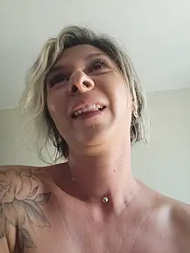 Elly_Fr Chat XXX live
