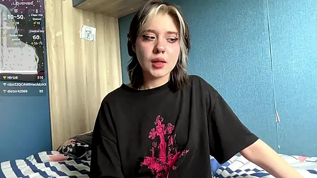 AueshaSimon's Live XXX Chat