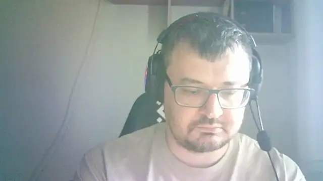 Chat +18 de SirAbuser ao vivo