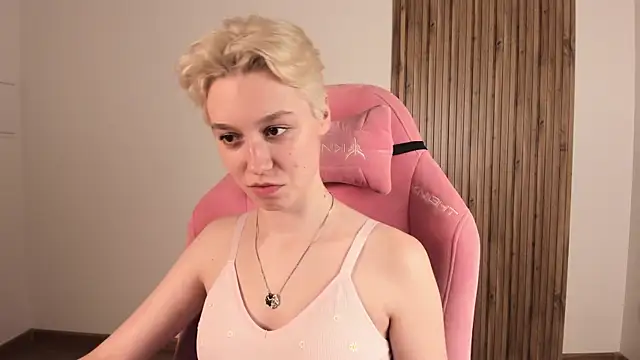 AgataGate live XXX chat