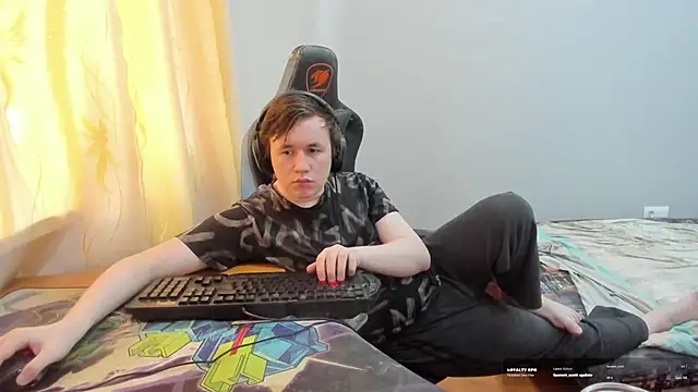 Онлайн чат XXX iliaskrislove