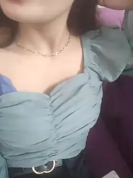 sitara_singh_ Adlı Modelin Canlı XXX Sohbeti