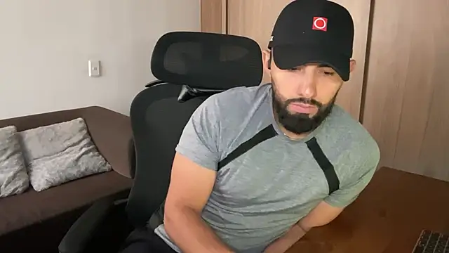 Chat XXX ao vivo de Rob_fab