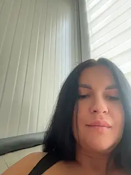 XXX chat uživo modela MeganBlueq