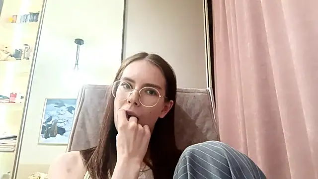 XXX chat uživo modela BrawAlly