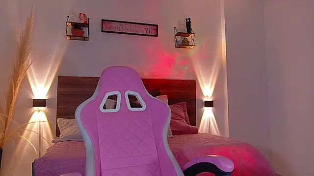 Živý XXX chat _Emmakiss_