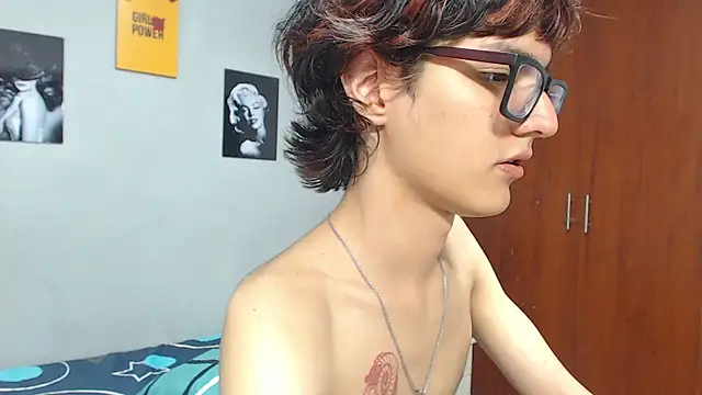 XXX chat uživo modela crazydani50