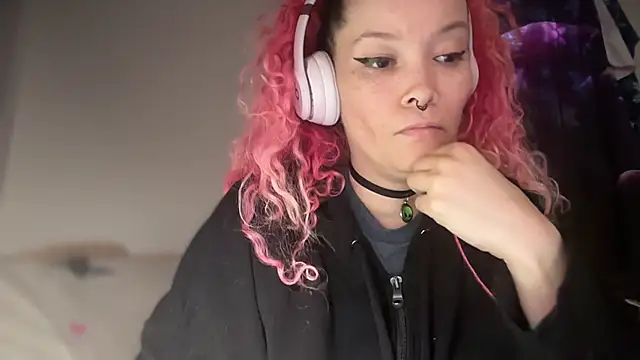 Chatroom XXX en direct de FRRANNKIE