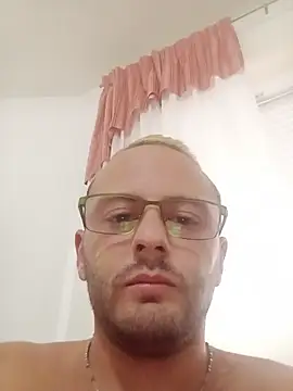 Zatil90 Webcam Show