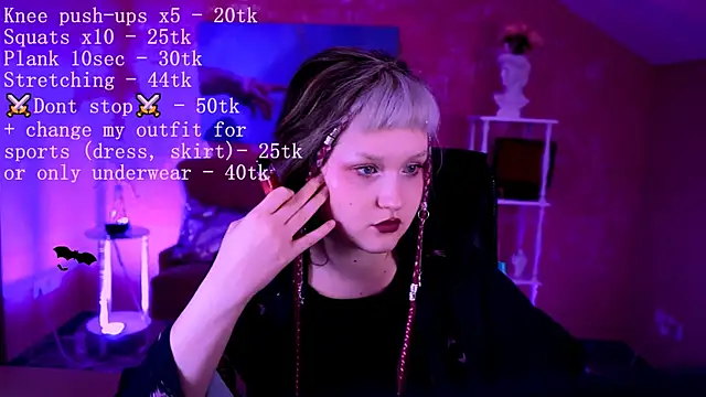ViolettWoods' Live XXX Chat