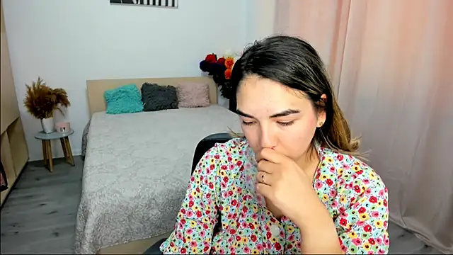 AlexaJuly Live XXX-chat