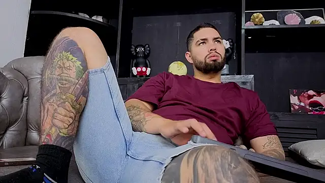 XXX chat uživo modela matteosantos