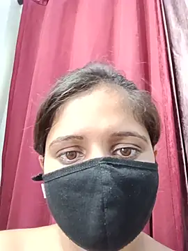 Ruhi_07 Adlı Modelin Canlı XXX Sohbeti