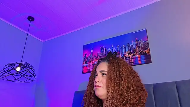 ninna_curly's Live XXX Chat