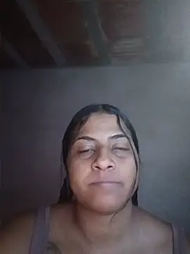 Giselabrunette25 লাইভ XXX চ্যাট
