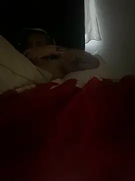 GusanoDelicioso Live XXX-chat