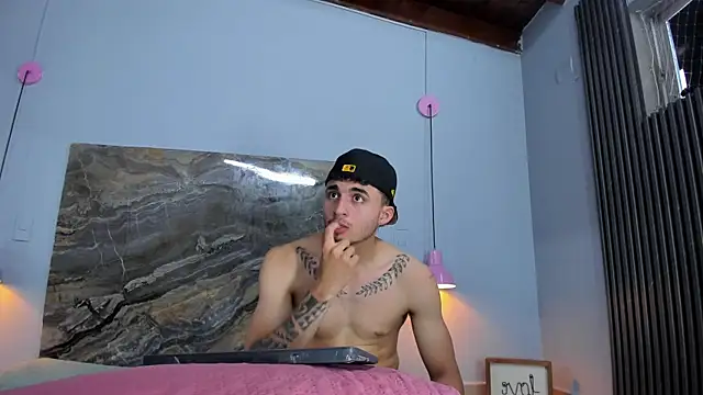 แชท XXX สดของ James-06