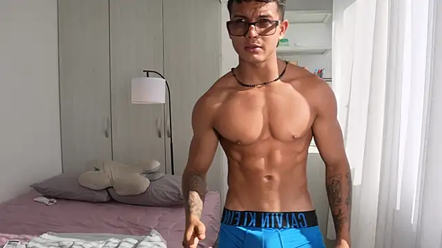 Chat +18 de Paradise_boy__ ao vivo