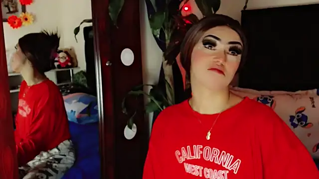 NathalialLooes Adlı Modelin Canlı XXX Sohbeti