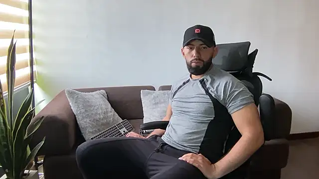 Rob_fabn Live XXX chat