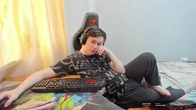 XXX chat uživo modela iliaskrislove
