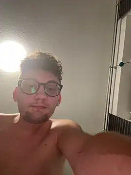 Stefan4513 Live XXX-Chat