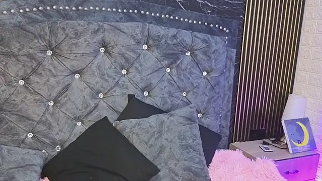 AlexandraNoxx 现场XXX聊天