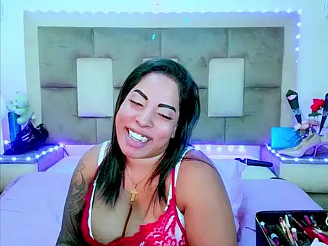 Chatroom XXX en direct de indiantopaz694u
