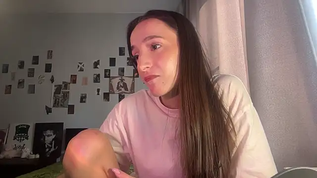 XXX chat uživo modela MerilynPlenty