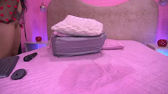 sarakaisy Live XXX-Chat