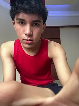 Chatroom XXX en direct de KindPrince_